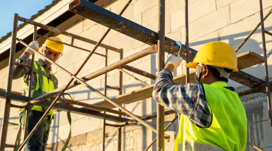 Professional fairlawn roofing services in Garber, IA